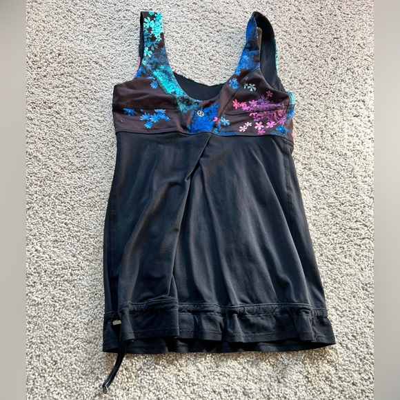 Lululemon Floral Tank - Picture 3 of 7